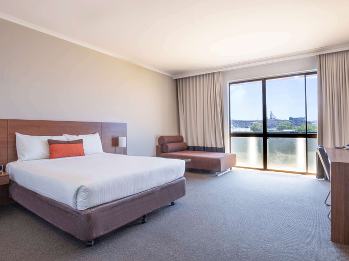 Bedroom 3, ibis Styles Mt Isa Verona, Mount Isa