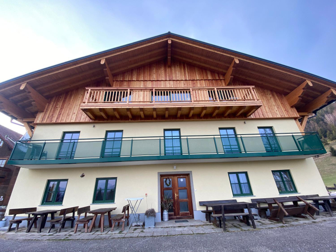 Others 5, moderne Apartments mit Balkon Bergblick & teilweisem Seeblick Ruhige Lage im Salzkammergut nahe Atte, Vöcklabruck
