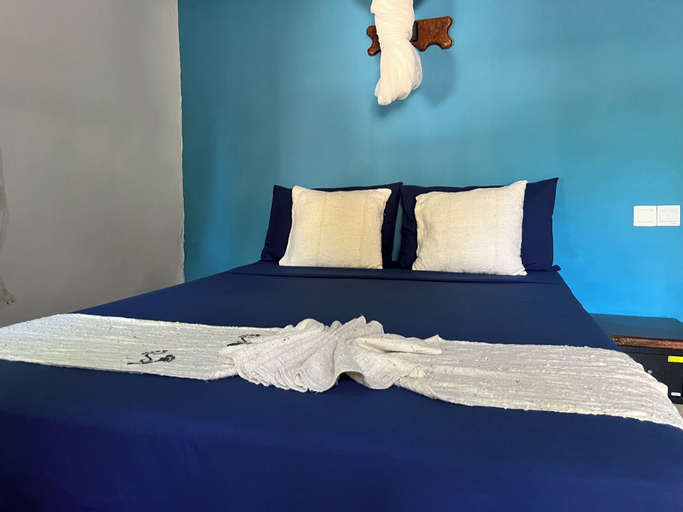 Footsteps Eco-Lodge, Kombo South