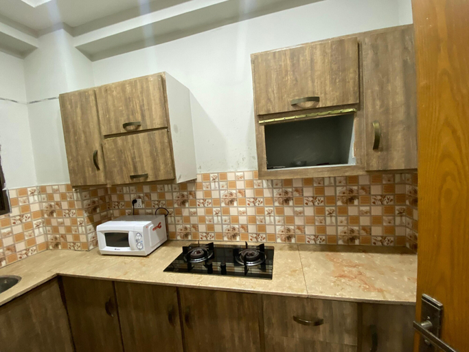 Others 5, Harvey's Apartment, Islamabad