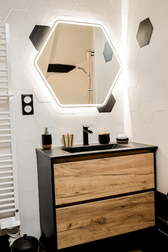 Bathroom 3, L'Evasion 58, Nièvre