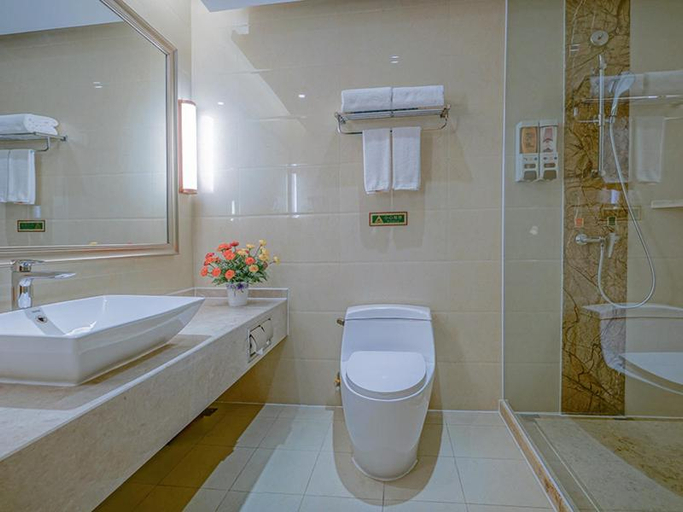 Bathroom 3, Vienna International Hotel Chongqing Ranjiaba, Chongqing