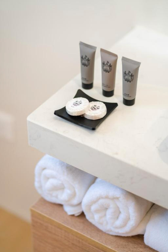 Amenities 22
