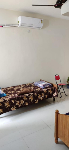 Bedroom 13