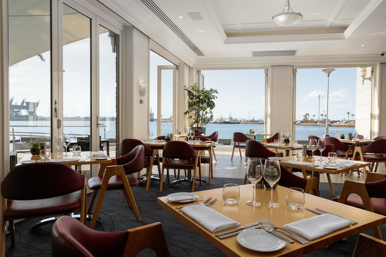 Food & Drinks 5, Rydges Newcastle, Newcastle - Inner City
