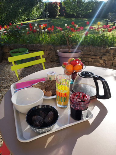 Food & Drinks 4, Chambre d'hote chez Florence, Rhône