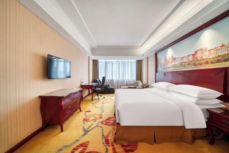 Bedroom 2, Vienna Hotel (Hangzhou Xiaoshan Airport), Hangzhou