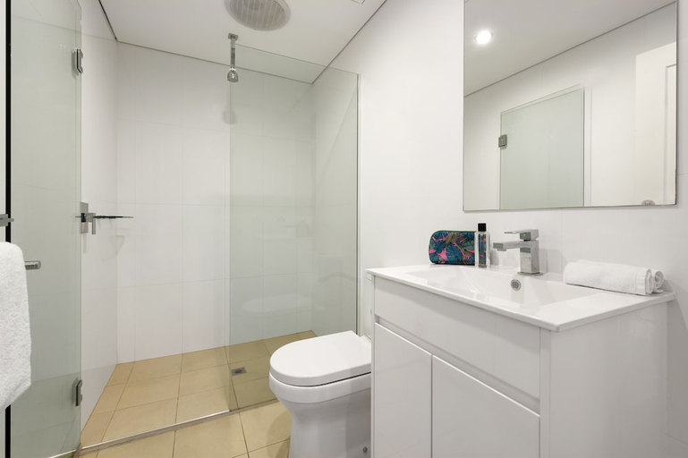 Bathroom 4, Quest Portland, Glenelg - Portland