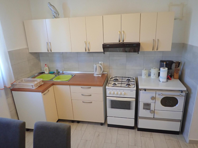 Kitchen, BR Seaview Apartment in Baric Draga, Karlobag