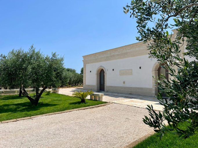 Others 5, Casale Giuseppe, Brindisi