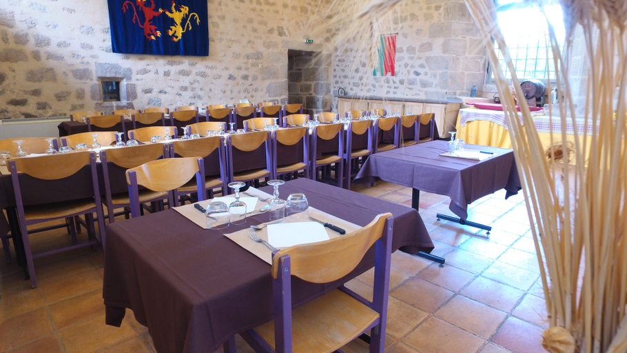 Food & Drinks 4, Vvf Villages Nedde, Haute-Vienne