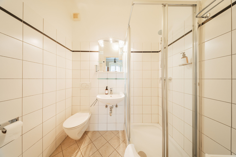 Bathroom, Serviced Apartments Josefstadt City, Wien
