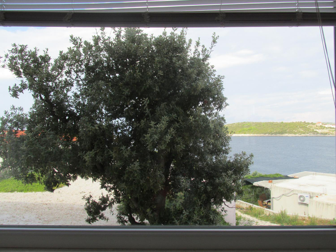 Others 4, Sunny Apartman Pajdek, Marina