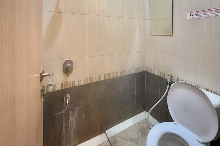 Bedroom 3, Wisma Anggrek Syariah Mitra RedDoorz, South Tangerang