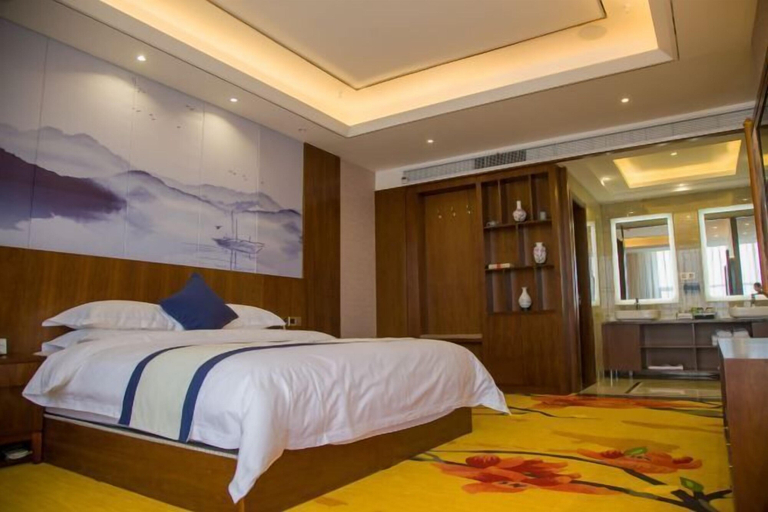 Bedroom 2, Yazhi Hotel, Qingyang