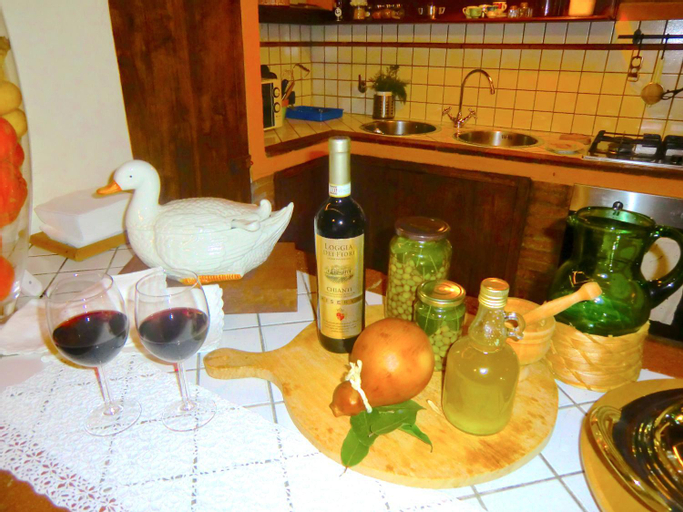 Food & Drinks, Ex-mulino Pontevecchio (mill on the river), Florence