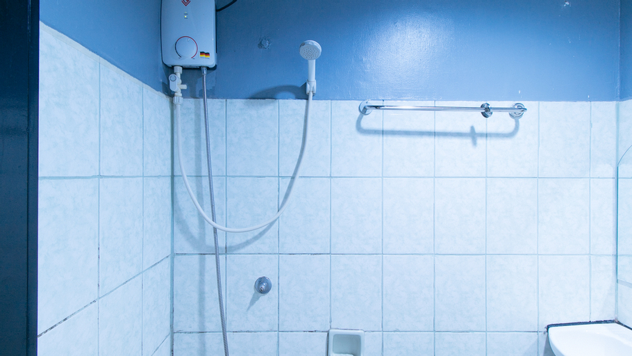 Bathroom 4