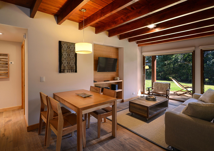 Dining Room 8