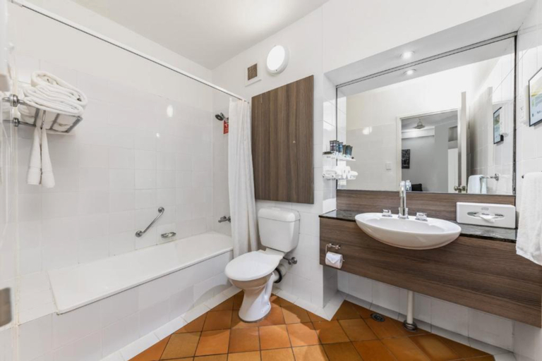 Bathroom 2