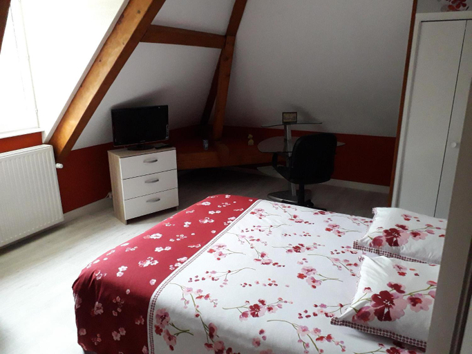 Others 2, claude et chantal, Allier