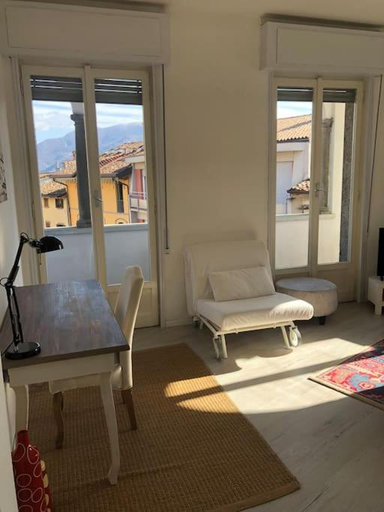 Others 4, Holly's House apartment, Bergamo