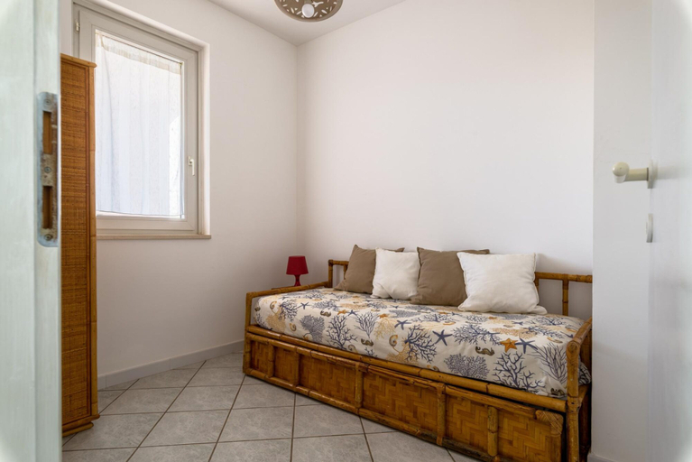 Room 4, White Sea - Villetta Ariel, Brindisi