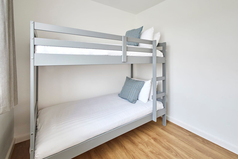 Bedroom 3, Host Stay Emilyn House, South Tyneside