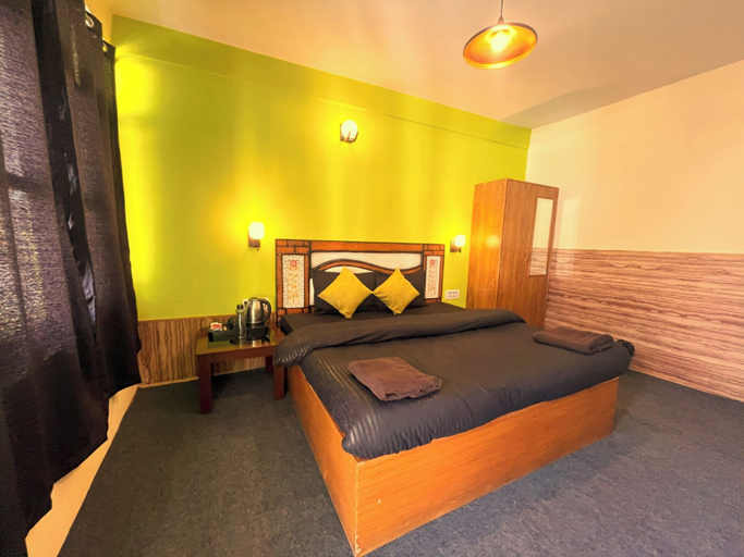 Bedroom 1, Goroomgo Trippy Turtle Manali, Kullu