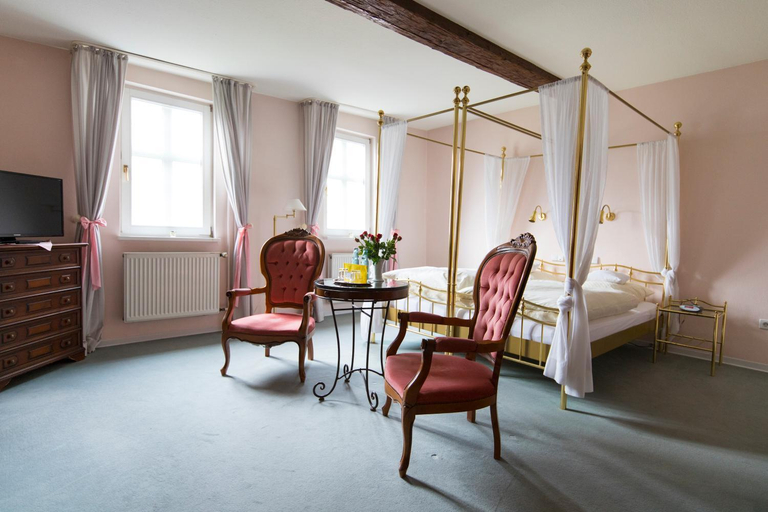 Others 3, Hotel Kavaliershaus/Schloss Bad Zwesten, Schwalm-Eder-Kreis