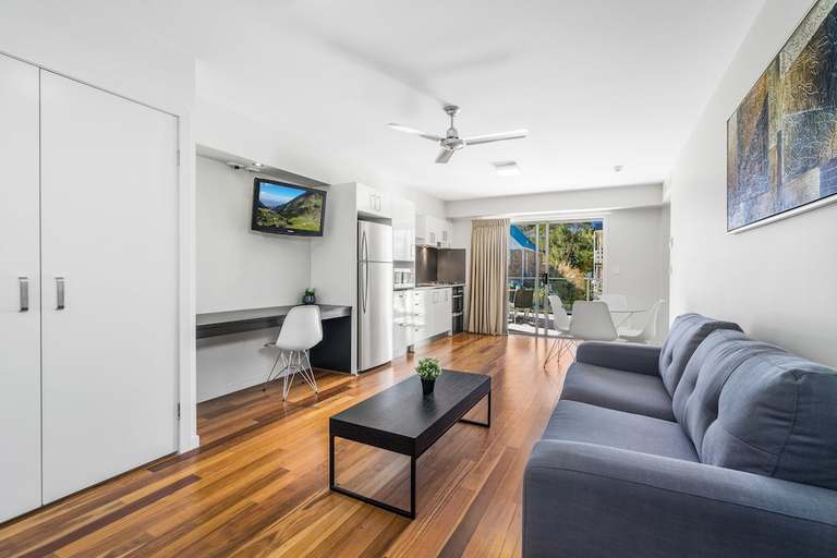 Others 3, Essence Apartments Chermside, Chermside