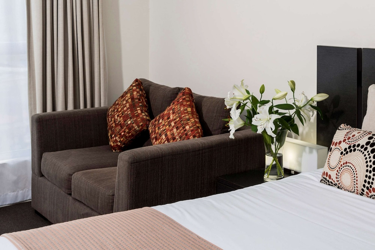 Bedroom 2, Oaks Ipswich Aspire Suites, Ipswich - Central