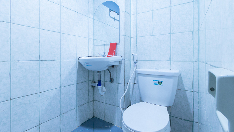 Bathroom 6