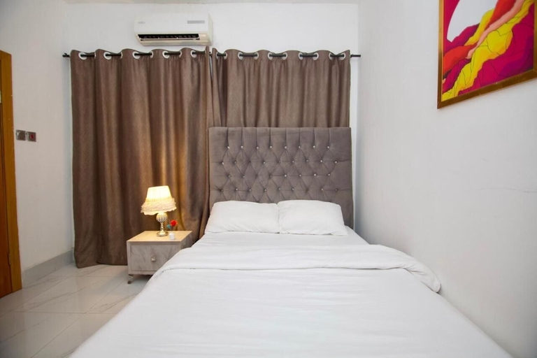 Bedroom 2, AJ'S Hotel & Suites, Bwari