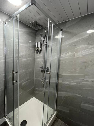 Others 5, Apartment in St Denys, Southampton
