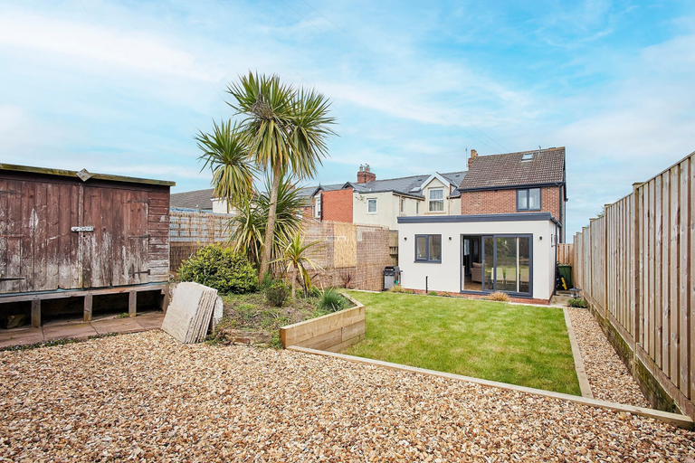 Exterior & Views, Host Stay Emilyn House, South Tyneside