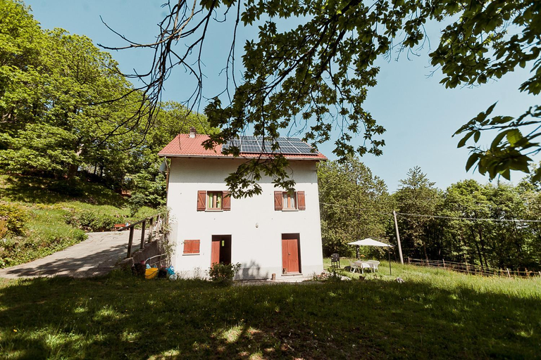 Exterior 4