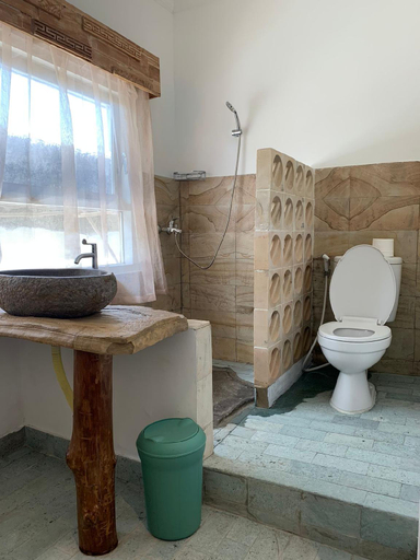 Bathroom 2, Lavender Star House , Badung