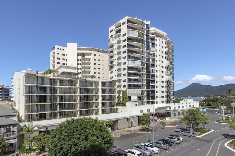Park Regis City Quays, Cairns