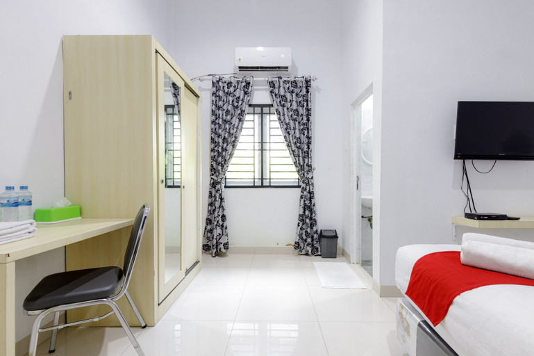 Bedroom 27