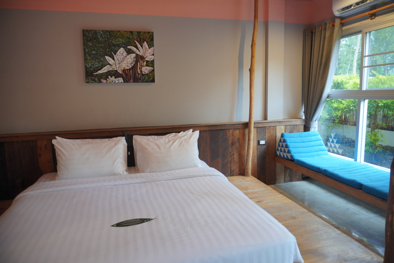 Bedroom 13