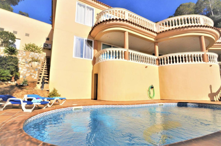 Others 3, Villa Camp de Mar Sea View by PriorityVillas, Baleares