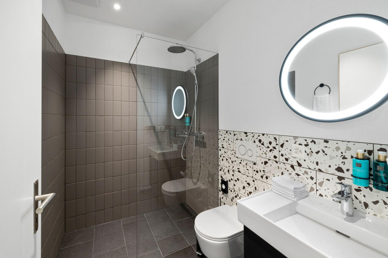 Bathroom 4, AVES Hotel & Apartment Arosa, Plessur
