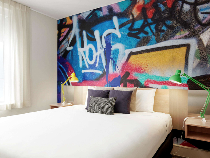 Bedroom 27