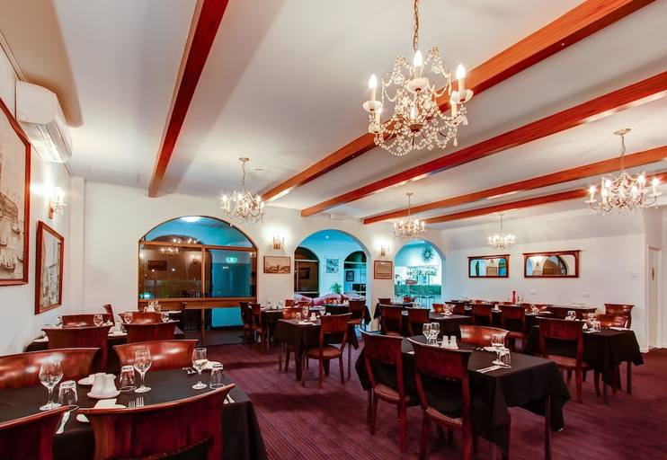 Food & Drinks, The Marco Polo, Mackay - Pt A
