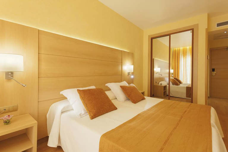 Bedroom 3, Hotel Pimar & Spa, Girona