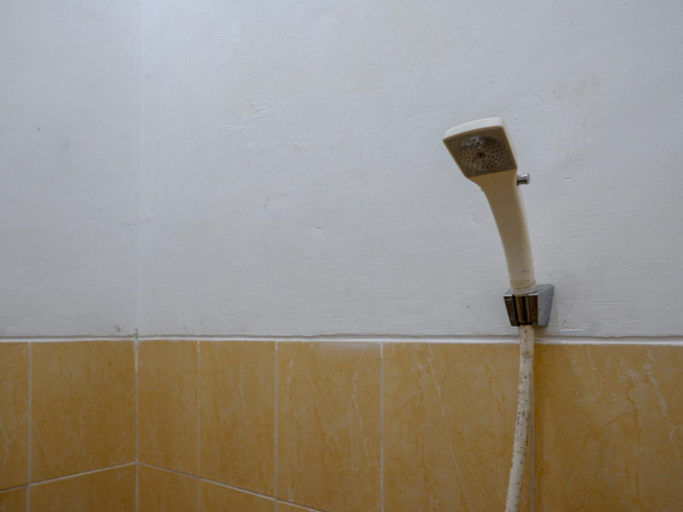 Bathroom, Budi Living Syariah @ UNDIP Area RedPartner, Semarang