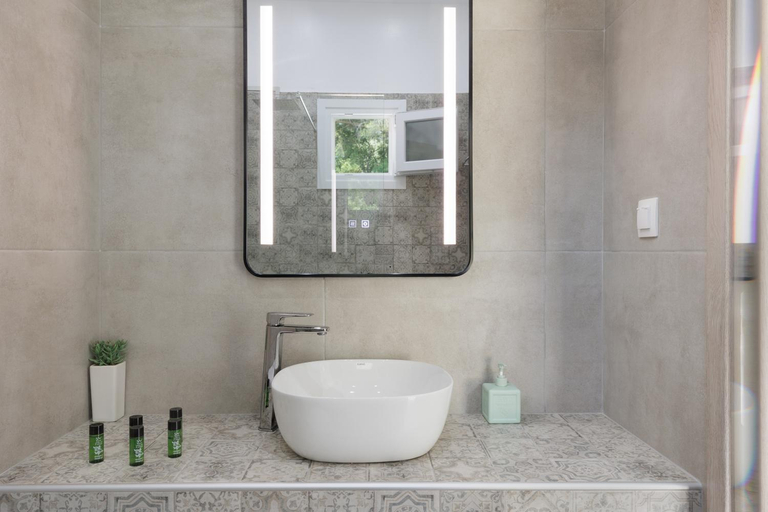 Bathroom 3, The Lake Apartments, Ionian Islands