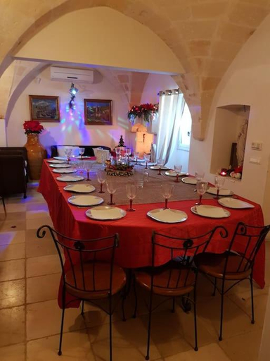 Food & Drinks, Borgo Guastaferri Villa & Pool !, Brindisi