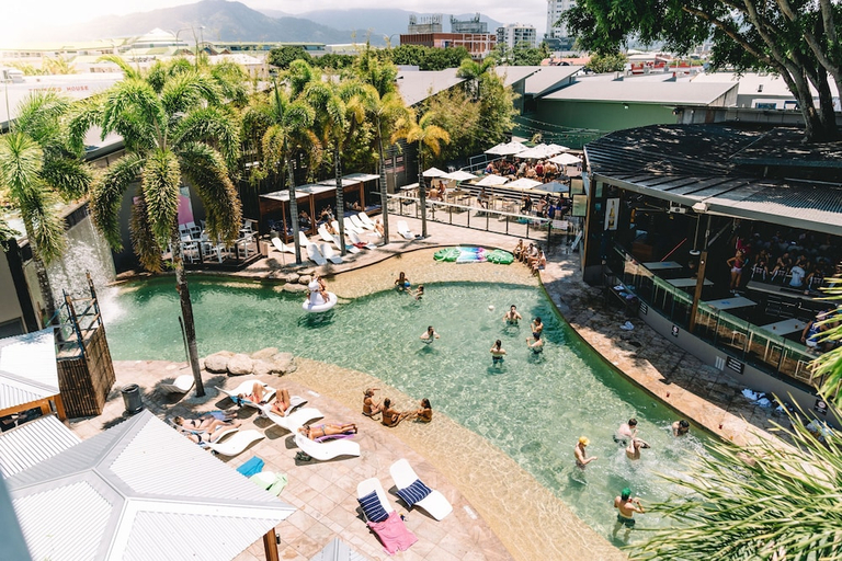 Exterior & Views 2, Gilligan's Backpacker Hotel & Resort Cairns, Cairns