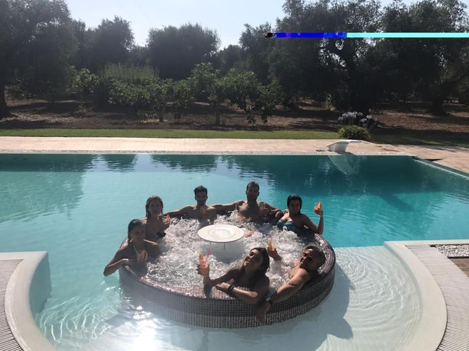 Sport & Beauty 2, Borgo Guastaferri Villa & Pool !, Brindisi